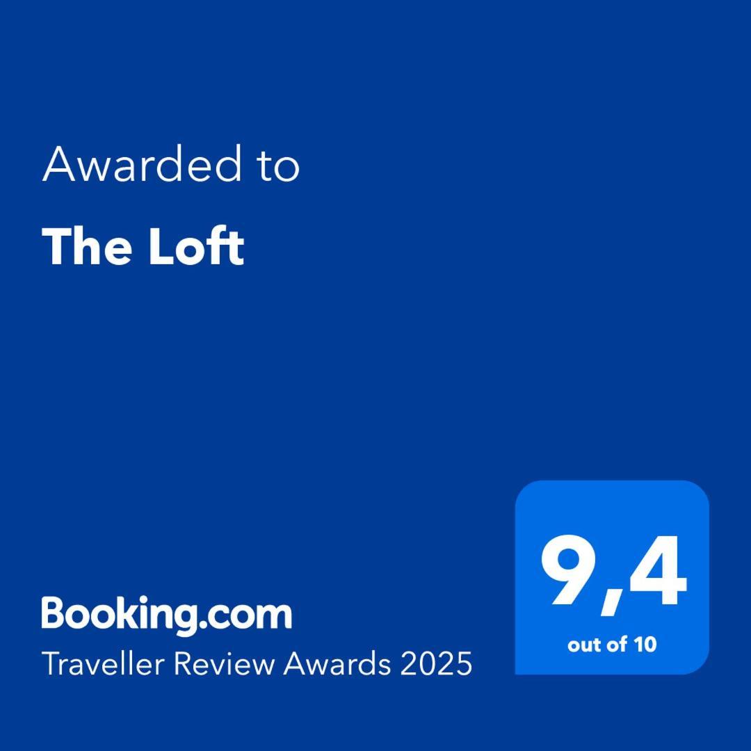 דירות Monte del Lago The Loft מראה חיצוני תמונה