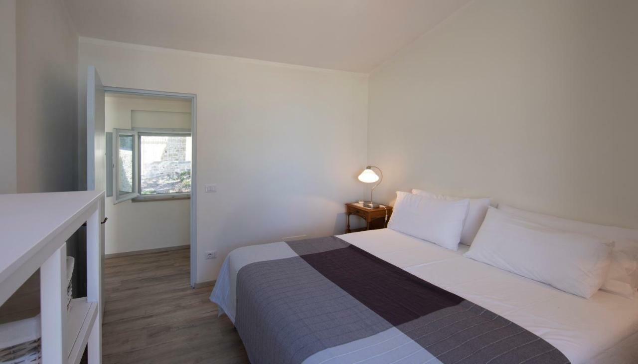 דירות Monte del Lago The Loft מראה חיצוני תמונה
